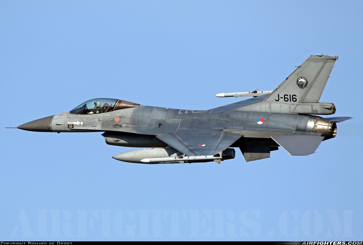 Netherlands - Air Force General Dynamics F-16AM Fighting Falcon J-616 at Uden - Volkel (UDE / EHVK), Netherlands