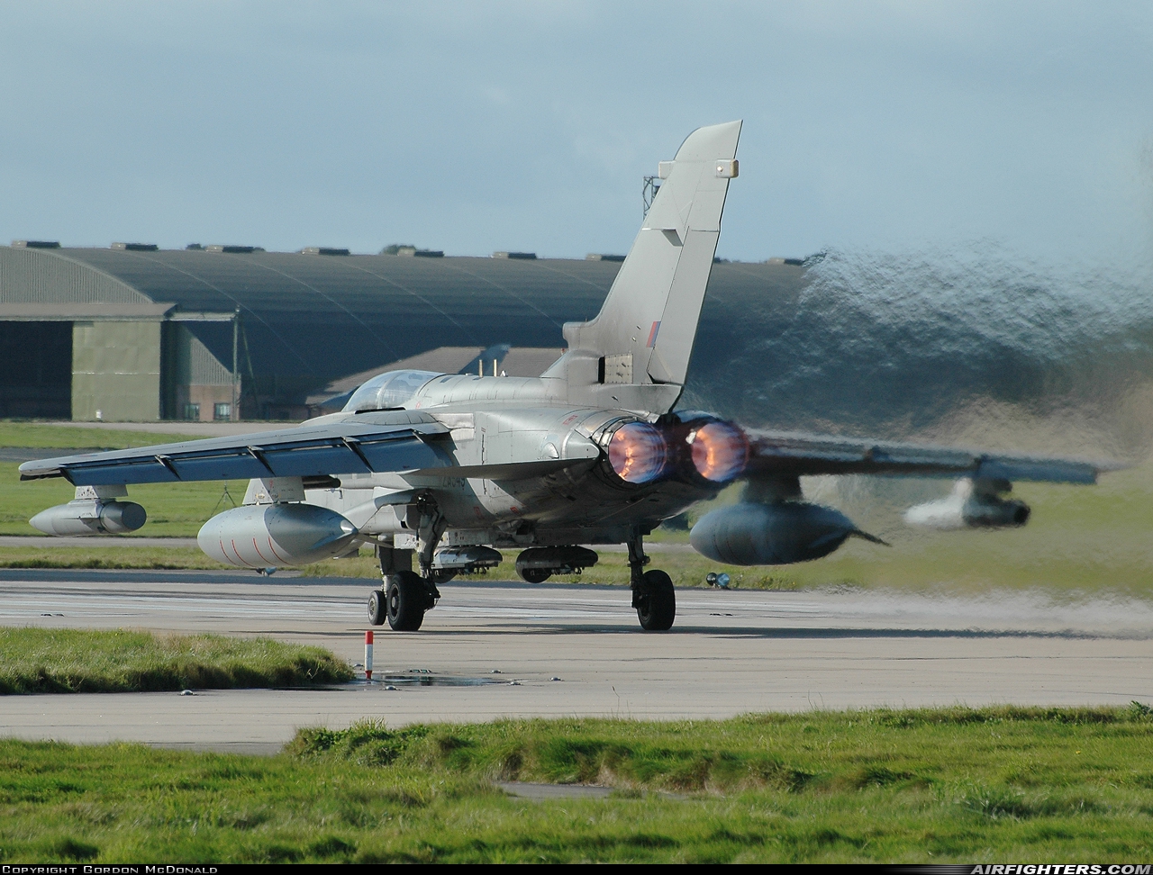 UK - Air Force Panavia Tornado GR4(T) ZA549 at Lossiemouth (LMO / EGQS), UK