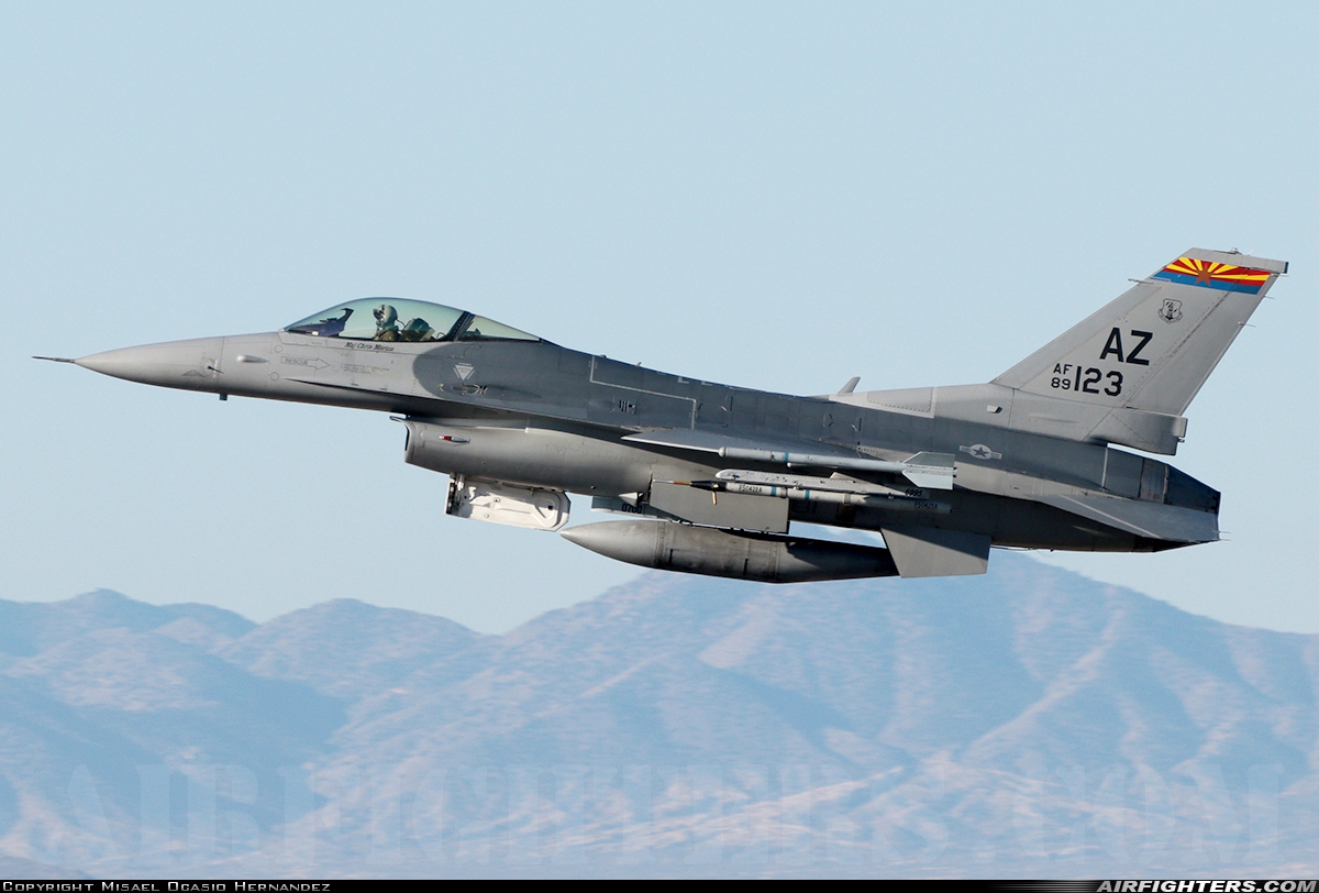 USA - Air Force General Dynamics F-16C Fighting Falcon 89-2123 at Tucson - Int. (TUS / KTUS), USA