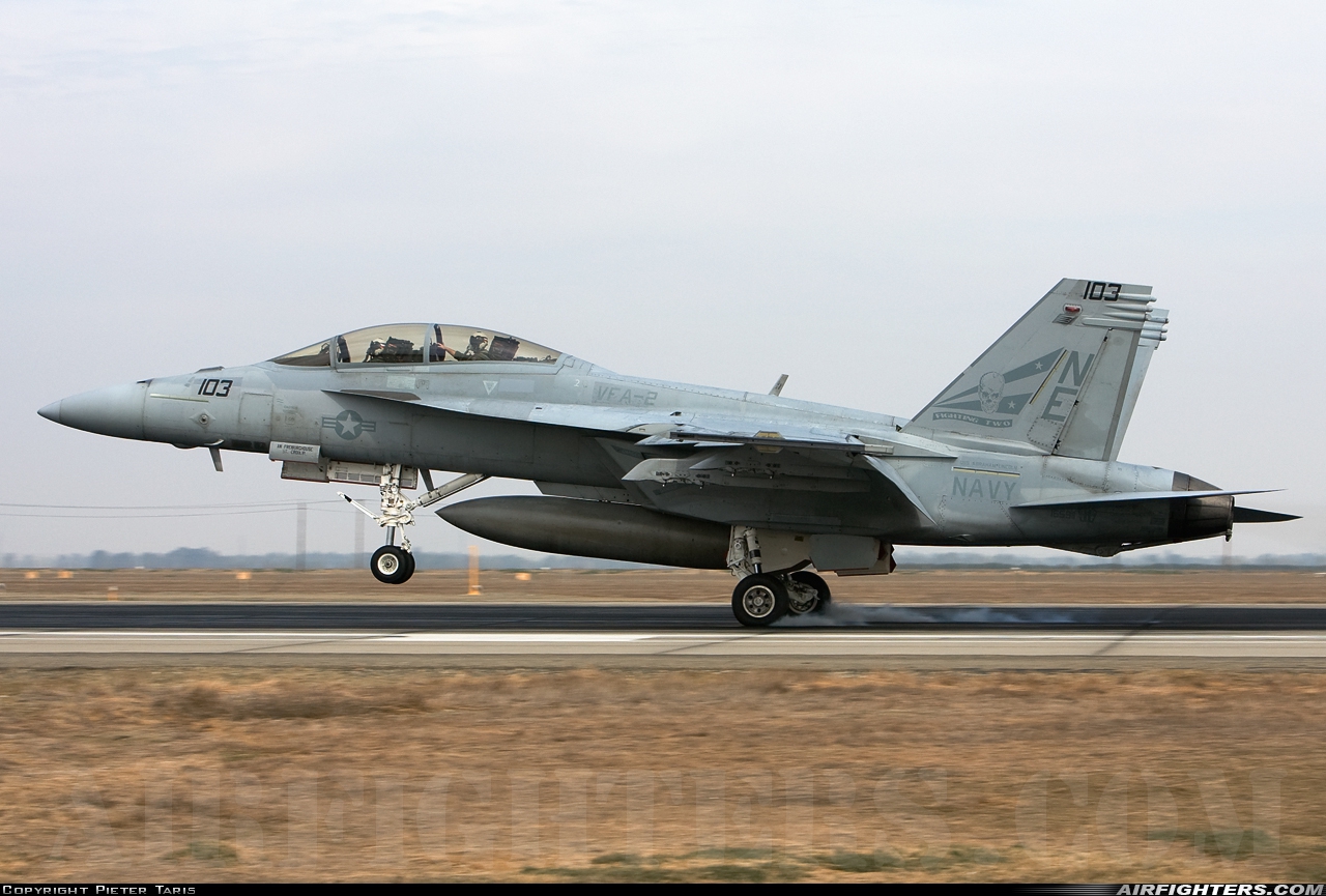 USA - Navy Boeing F/A-18F Super Hornet 165911 at Lemoore - NAS / Reeves Field (NLC), USA