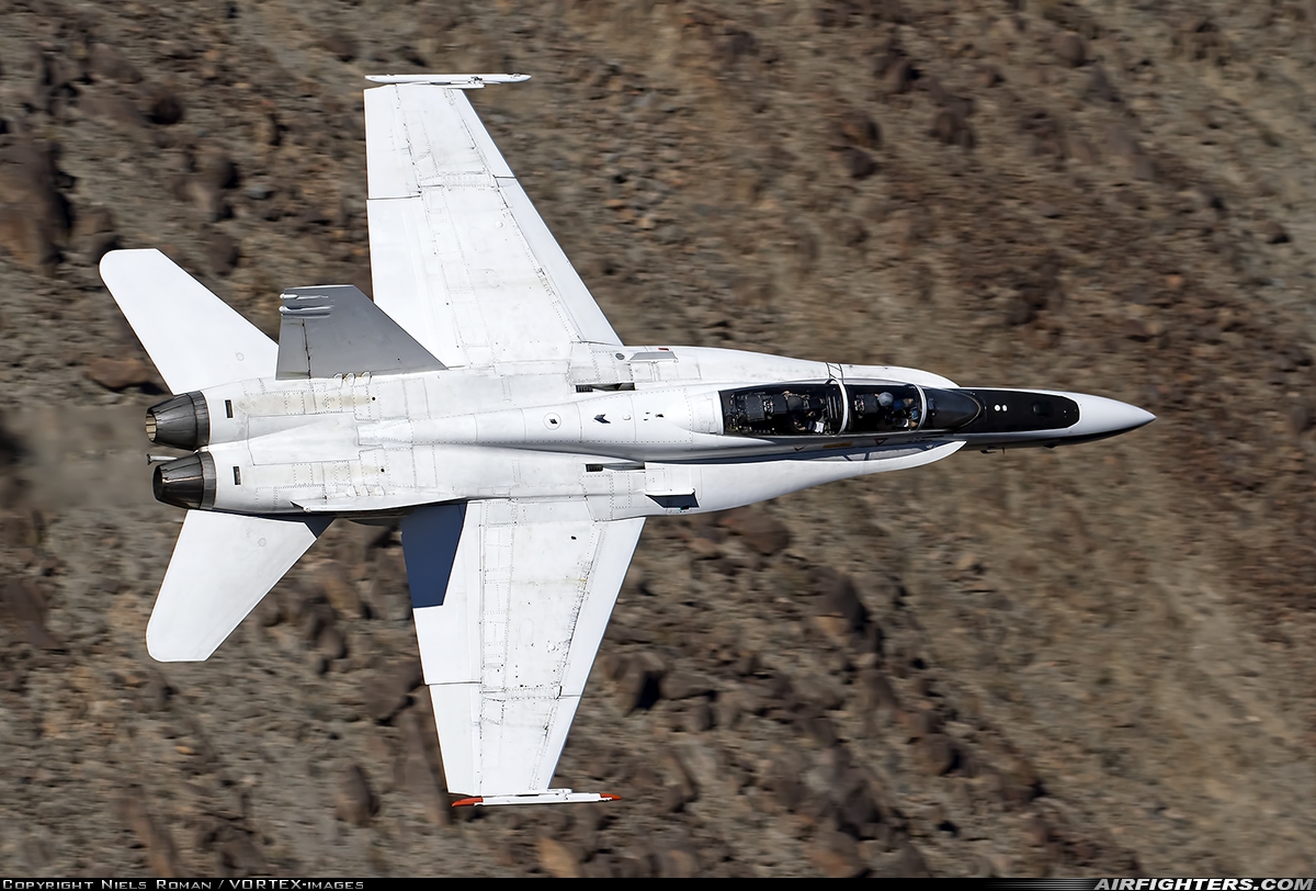 USA - NASA McDonnell Douglas F/A-18B Hornet N846NA at Off-Airport - Rainbow Canyon area, USA