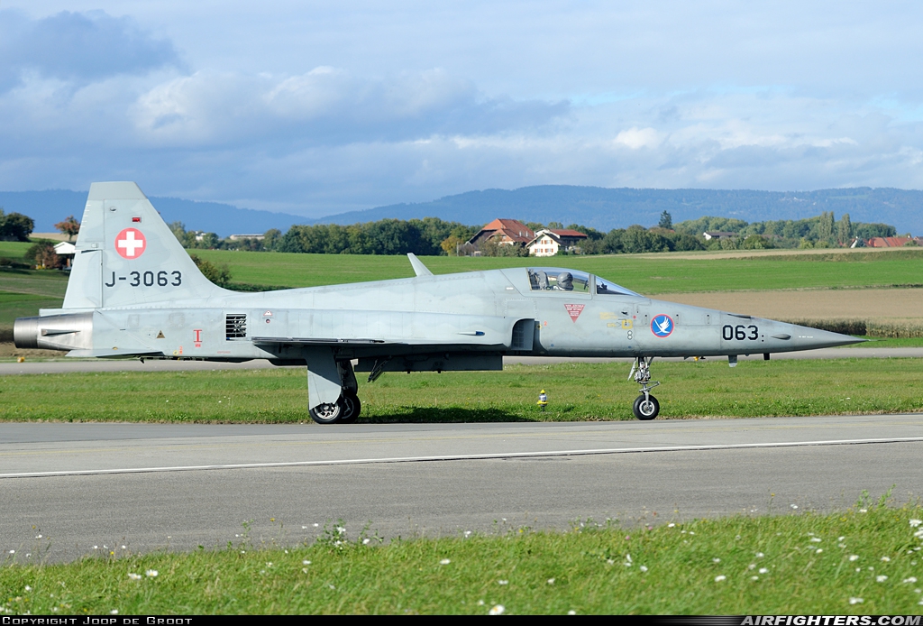 Switzerland - Air Force Northrop F-5E Tiger II J-3063 at Payerne (LSMP), Switzerland