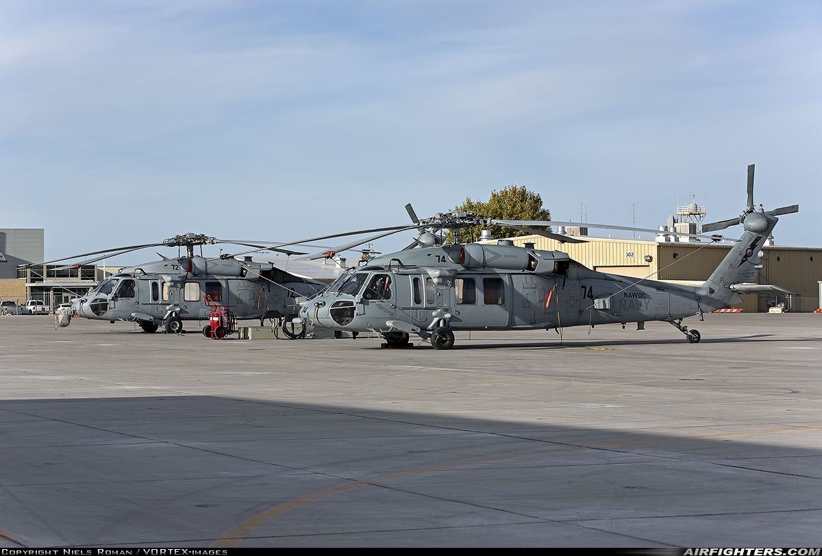 USA - Navy Sikorsky MH-60S Knighthawk (S-70A) 167865 at Fallon - Fallon NAS (NFL / KNFL), USA