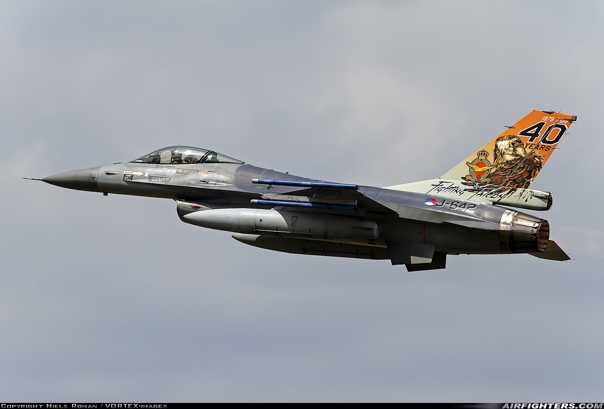 Netherlands - Air Force General Dynamics F-16AM Fighting Falcon J-642 at Uden - Volkel (UDE / EHVK), Netherlands