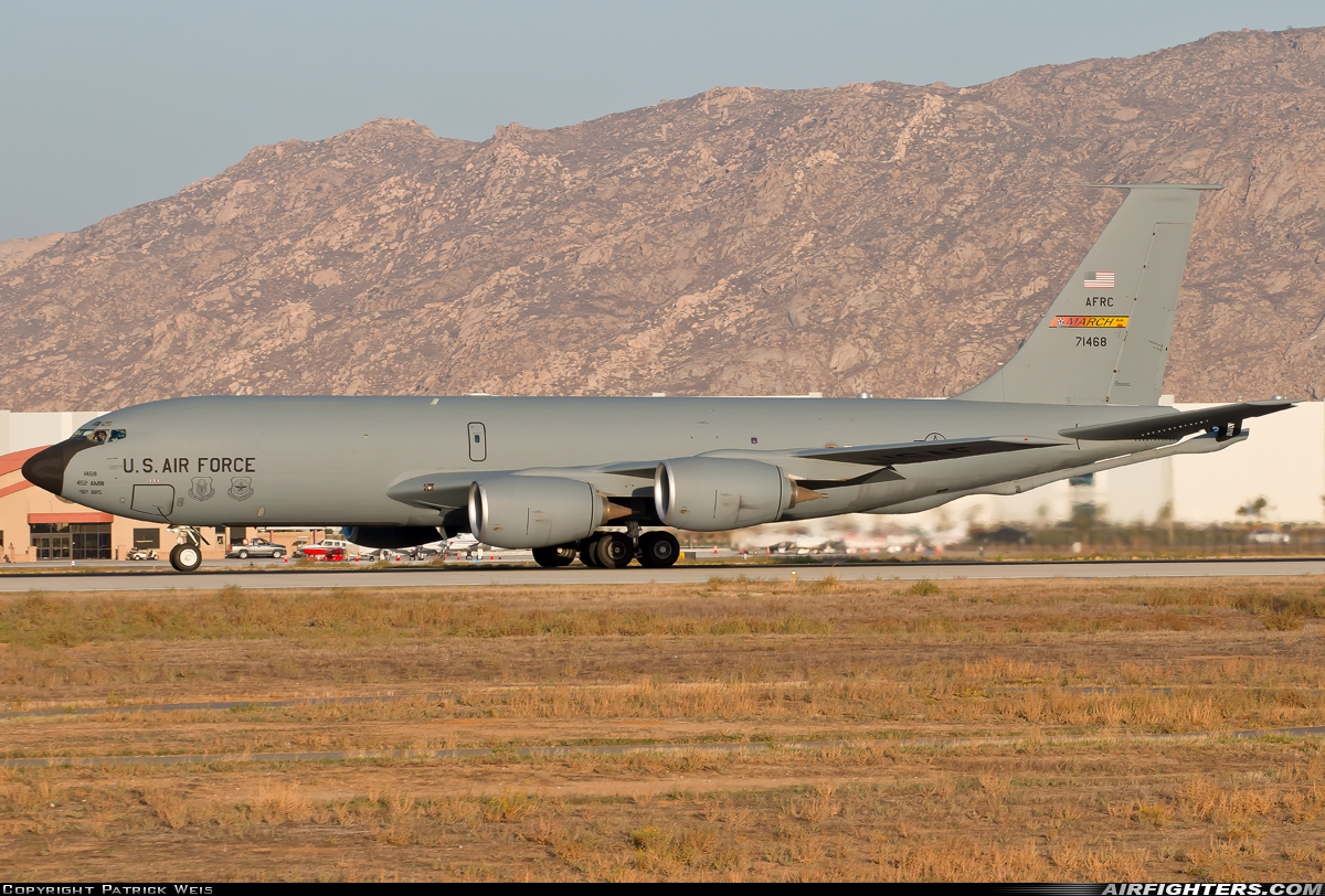 USA - Air Force Boeing KC-135R Stratotanker (717-148) 57-1468 at Riverside - March ARB (AFB / Field) (RIV / KRIV), USA
