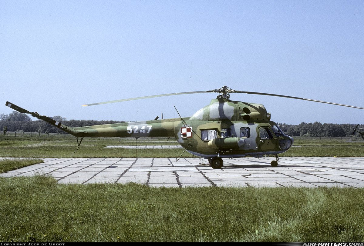 Poland - Army Mil Mi-2 5247 at Darlowo (EPDA), Poland