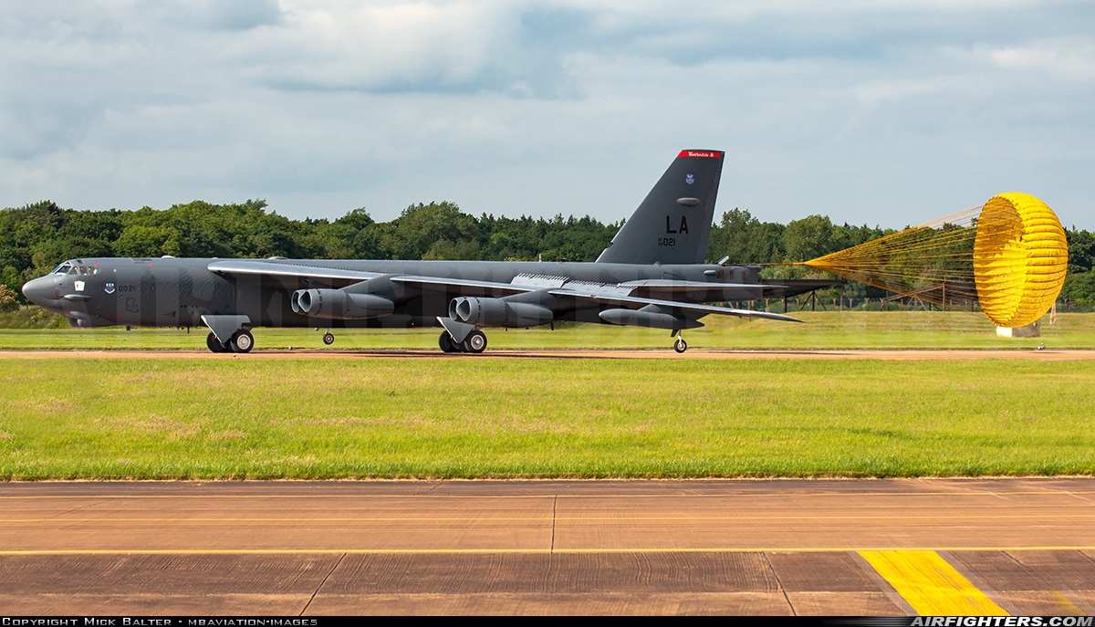 USA - Air Force Boeing B-52H Stratofortress 60-0021 at Fairford (FFD / EGVA), UK