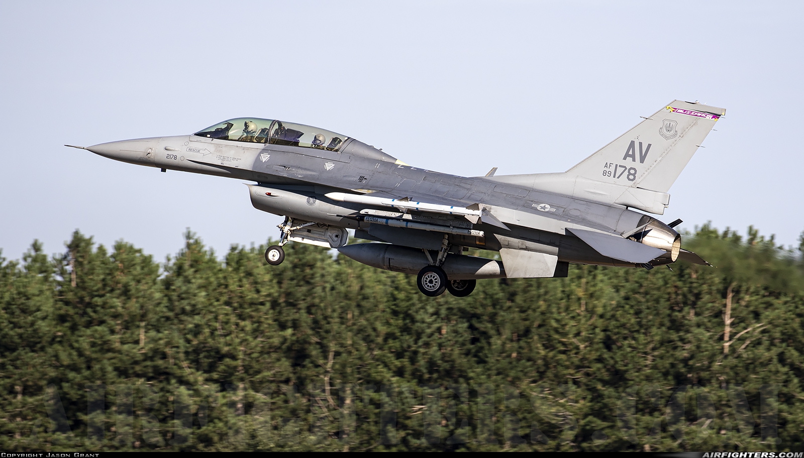USA - Air Force General Dynamics F-16D Fighting Falcon 89-2178 at Lakenheath (LKZ / EGUL), UK
