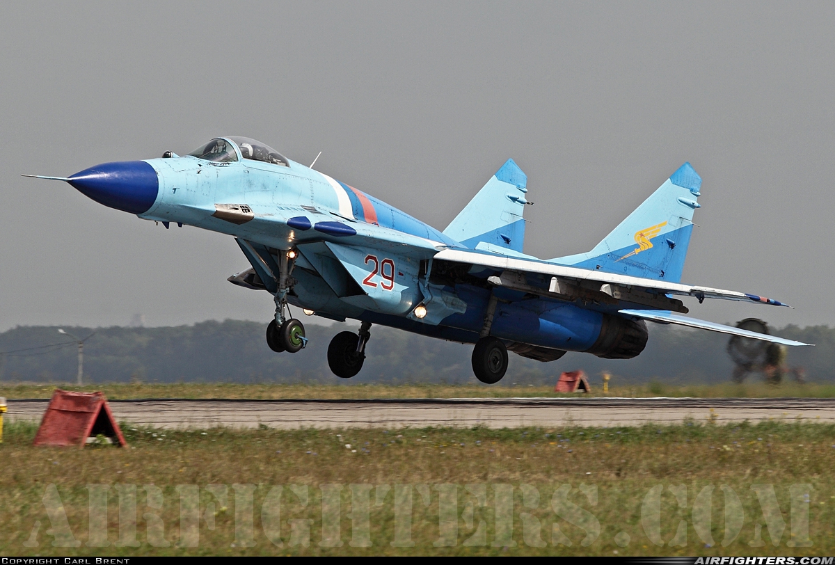 Russia - Air Force Mikoyan-Gurevich MiG-29C (9.13) 29 RED at Lipetsk - Air Base (2 / West), Russia