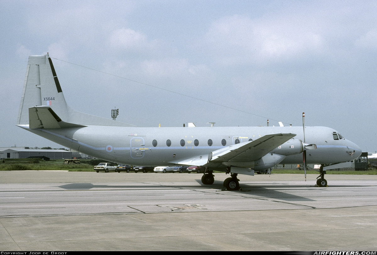 UK - Air Force Hawker Siddeley HS-780 Andover E3 XS644 at Brize Norton (BZZ / EGVN), UK