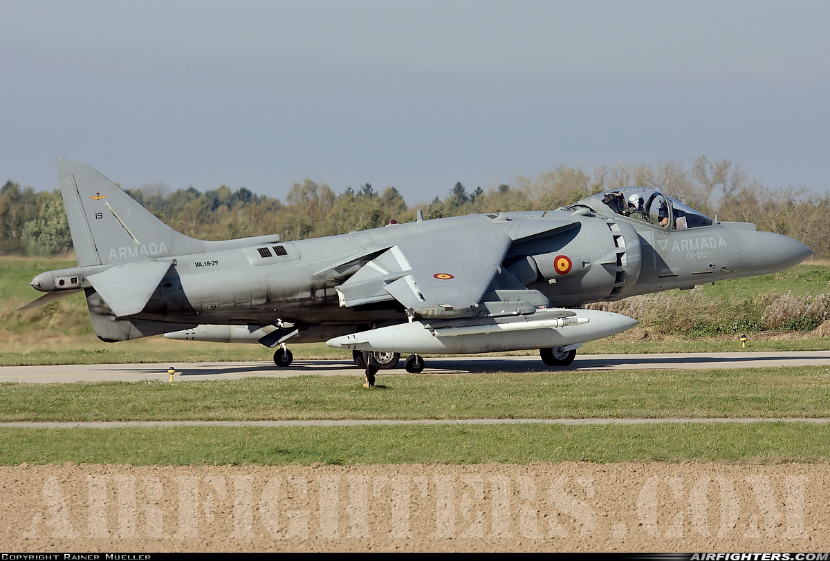 Spain - Navy McDonnell Douglas EAV-8B+ Harrier II VA.1B-29 at Florennes (EBFS), Belgium