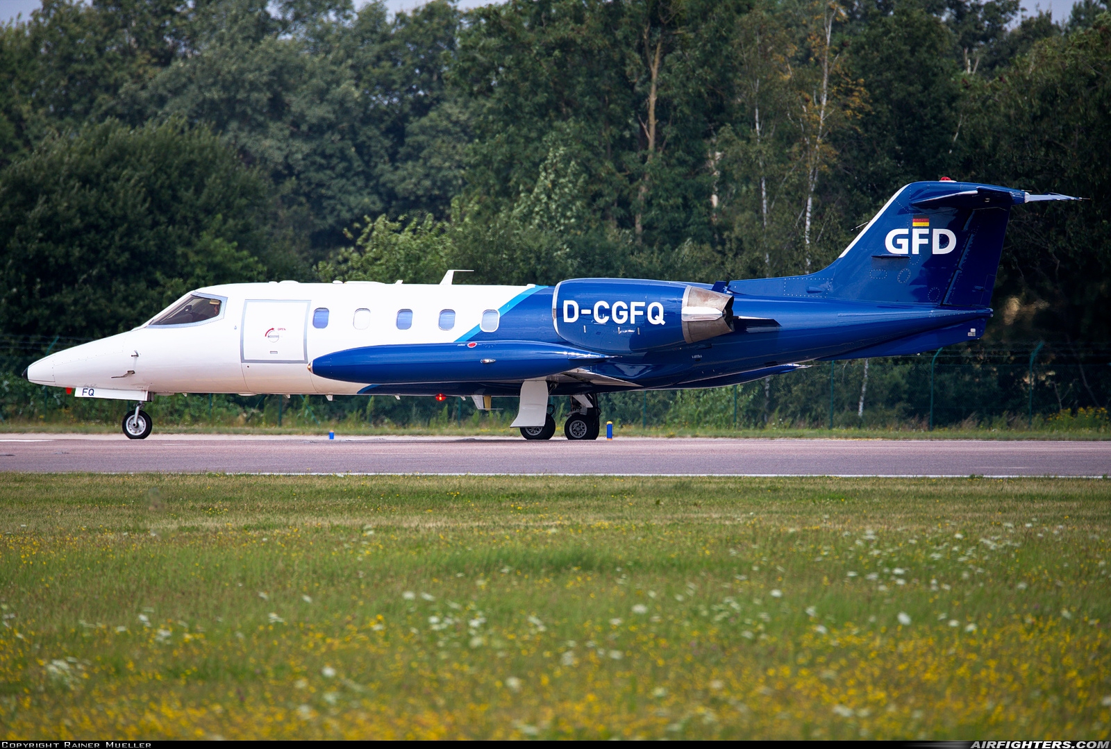 Company Owned - GFD Learjet 35A D-CGFQ at Wunstorf (ETNW), Germany