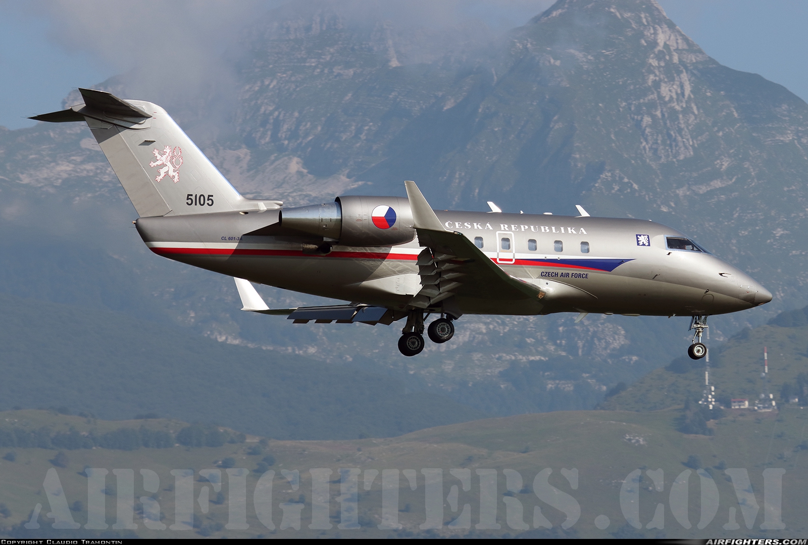 Czech Republic - Air Force Canadair CL-600-2B16 Challenger 601-3A 5105 at Aviano (- Pagliano e Gori) (AVB / LIPA), Italy