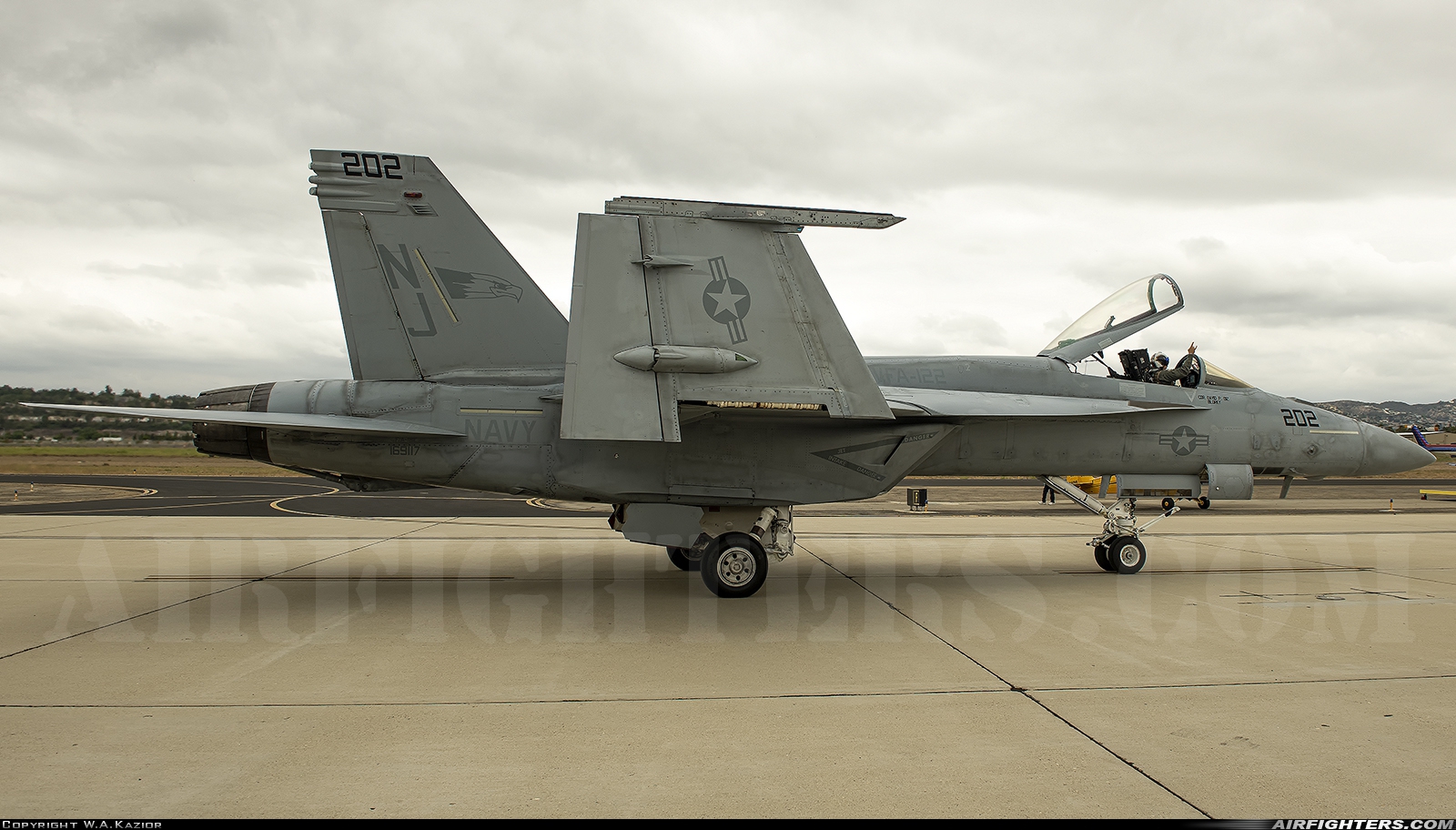 USA - Navy Boeing F/A-18E Super Hornet 169117 at Camarillo (Oxnard AFB) (CMA), USA