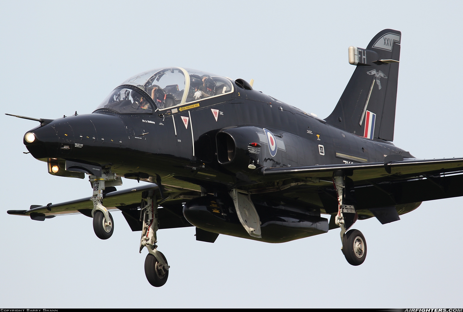 UK - Air Force BAE Systems Hawk T.2 ZK032 at Valley (EGOV), UK