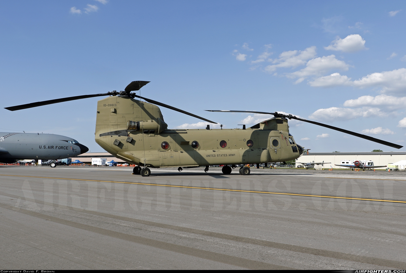 USA - Army Boeing Vertol CH-47F Chinook 10-08813 at Detroit - Willow Run (YIP / KYIP), USA