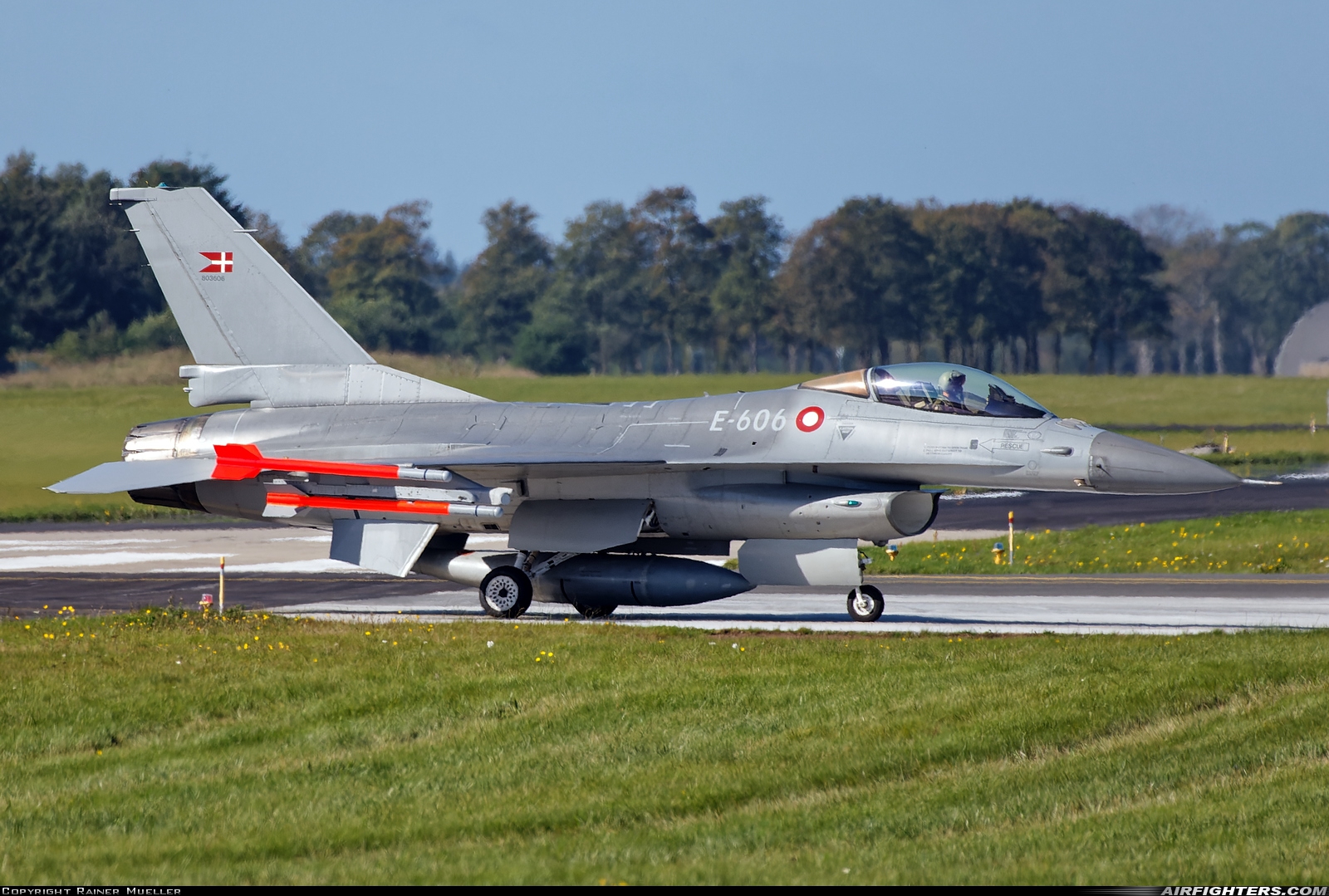 Denmark - Air Force General Dynamics F-16AM Fighting Falcon E-606 at Skrydstrup (EKSP), Denmark