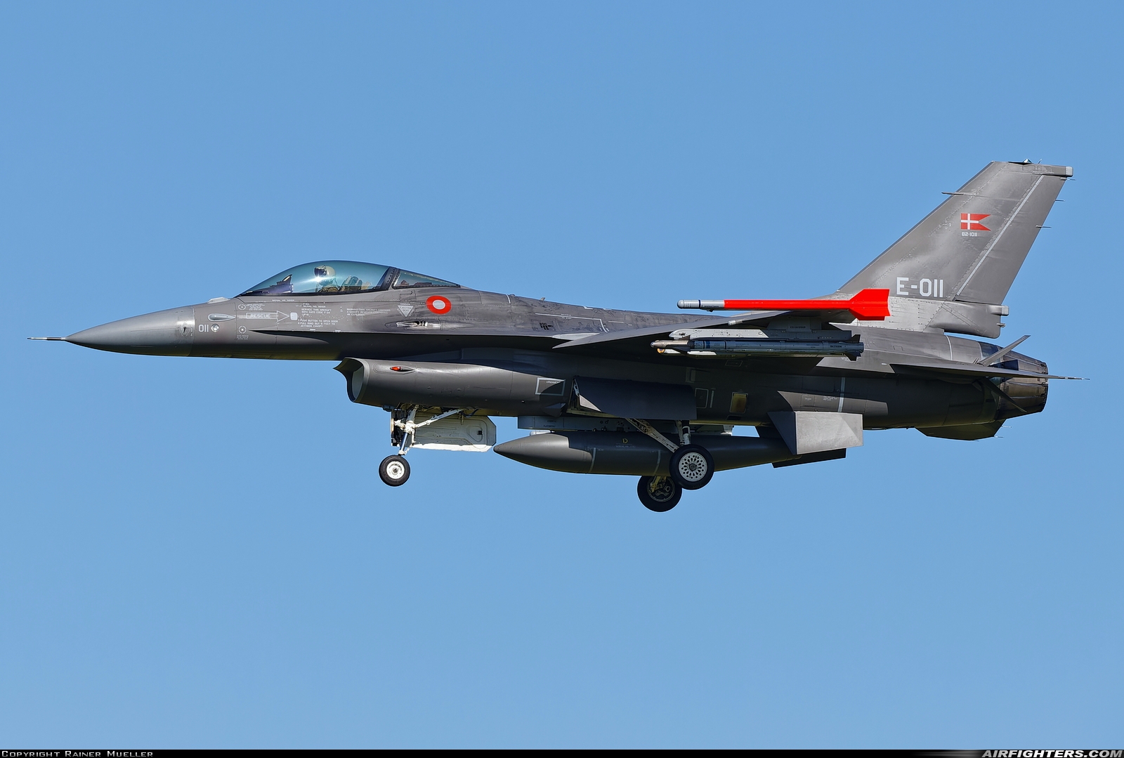 Denmark - Air Force General Dynamics F-16AM Fighting Falcon E-011 at Skrydstrup (EKSP), Denmark