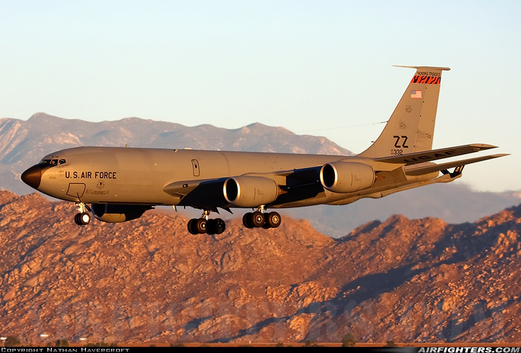 USA - Air Force Boeing KC-135R Stratotanker (717-100) 60-0332 at Riverside - March ARB (AFB / Field) (RIV / KRIV), USA