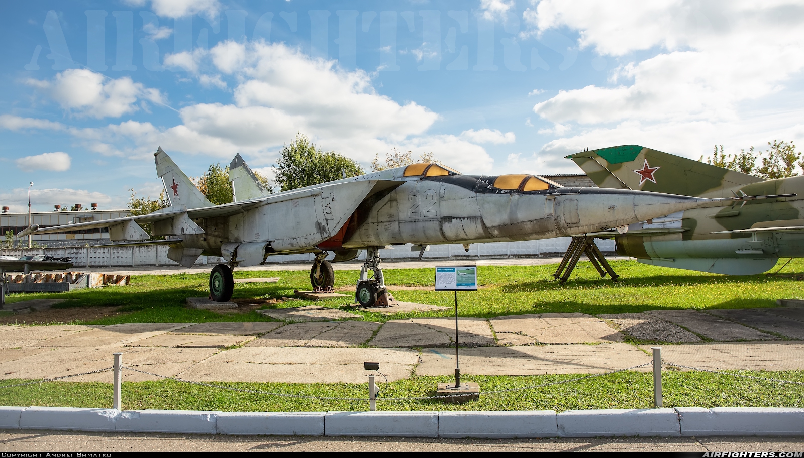 Russia - Air Force Mikoyan-Gurevich MiG-25PU  at Off-Airport - Krasnogorsk, Russia