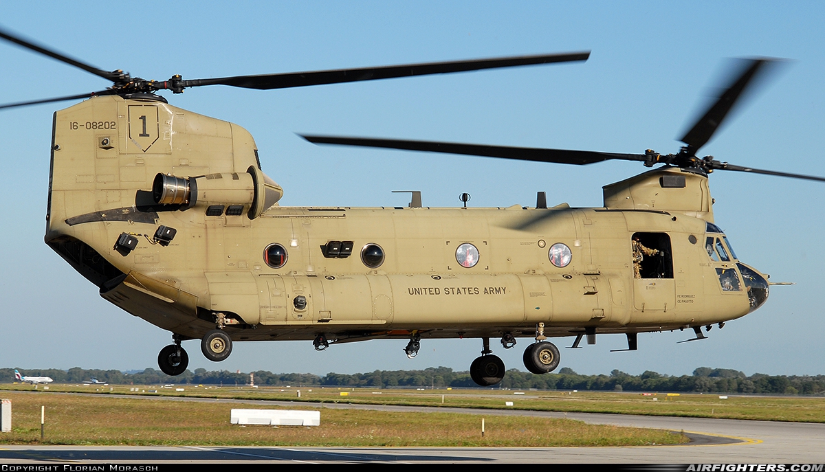 USA - Army Boeing Vertol CH-47F Chinook 16-08202 at Munich (- Franz Josef Strauss) (MUC / EDDM), Germany