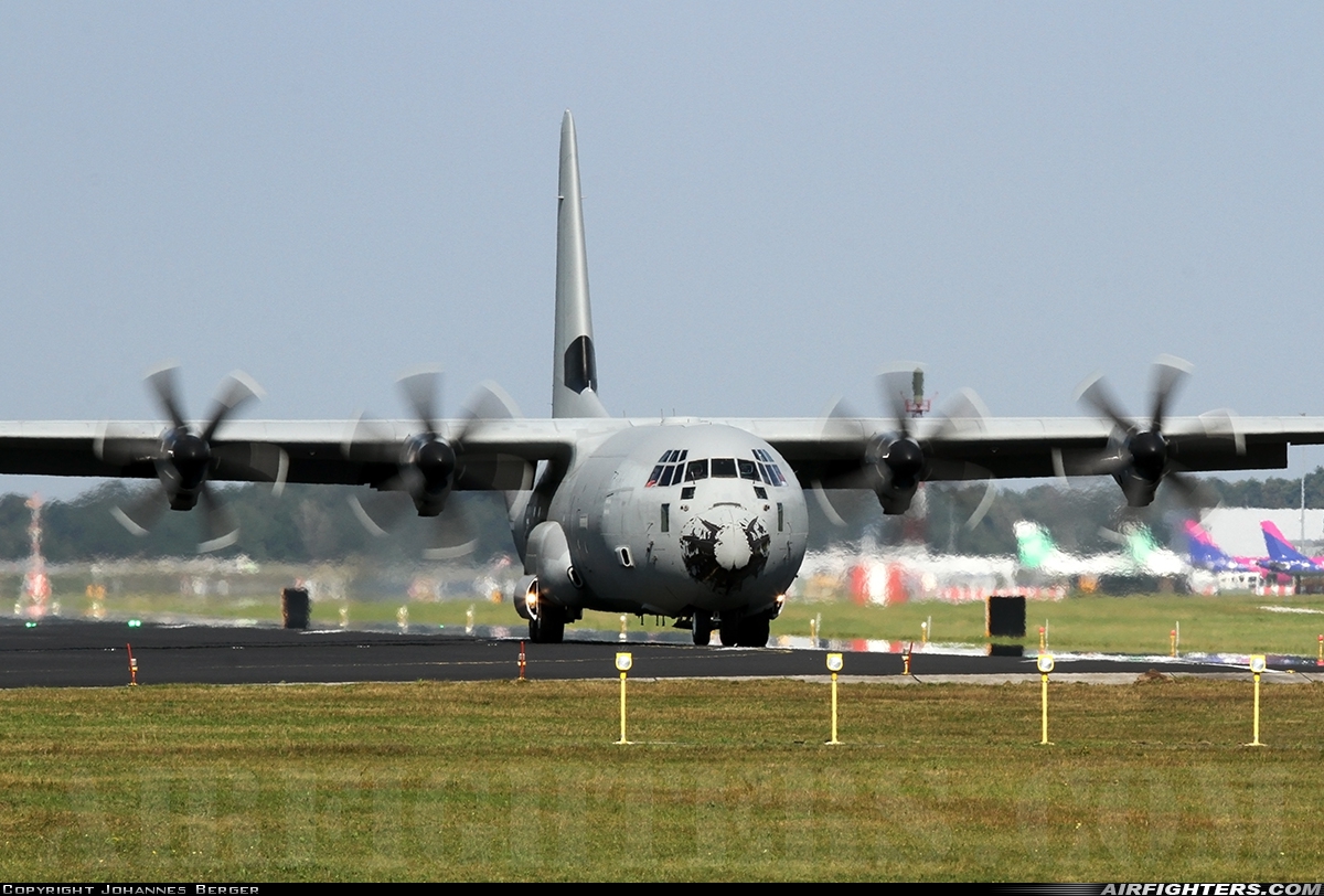 Italy - Air Force Lockheed Martin C-130J-30 Hercules (L-382) MM62191 at Eindhoven (- Welschap) (EIN / EHEH), Netherlands