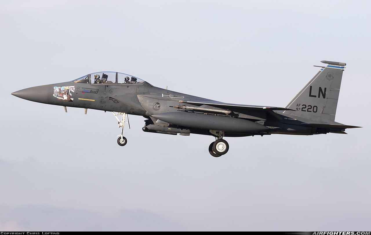 USA - Air Force McDonnell Douglas F-15E Strike Eagle 97-0220 at Lakenheath (LKZ / EGUL), UK