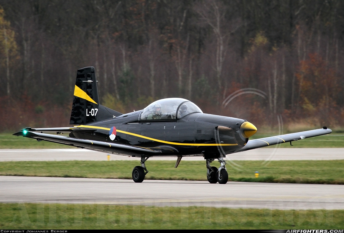 Netherlands - Air Force Pilatus PC-7M Turbo Trainer L-07 at Bergen op Zoom - Woensdrecht (WOE / BZM / EHWO), Netherlands