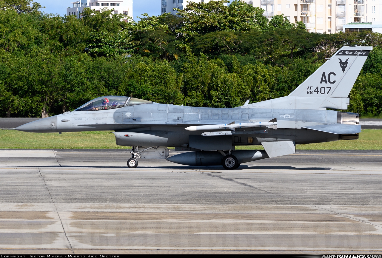 USA - Air Force General Dynamics F-16C Fighting Falcon 88-0407 at San Juan - Luis Munoz Marin Int. (SJU / TJSJ), Puerto Rico