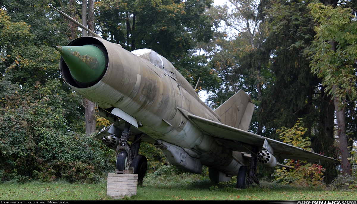 Germany - Air Force Mikoyan-Gurevich MiG-21SPS-K 22+20 at Off-Airport - Guttenburg, Germany