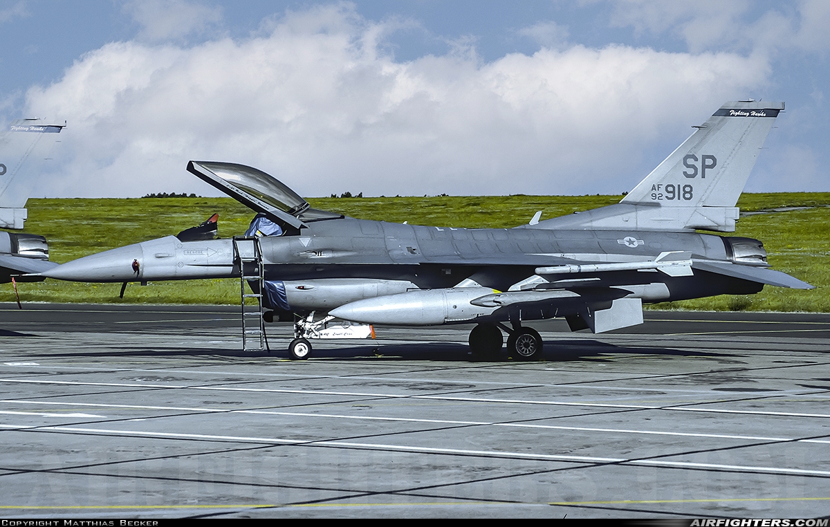 USA - Air Force General Dynamics F-16C Fighting Falcon 92-3918 at Bitburg (BBJ / EDRB), Germany