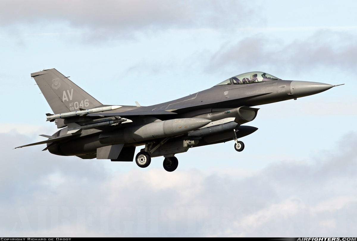 USA - Air Force General Dynamics F-16C Fighting Falcon 89-2046 at Leeuwarden (LWR / EHLW), Netherlands
