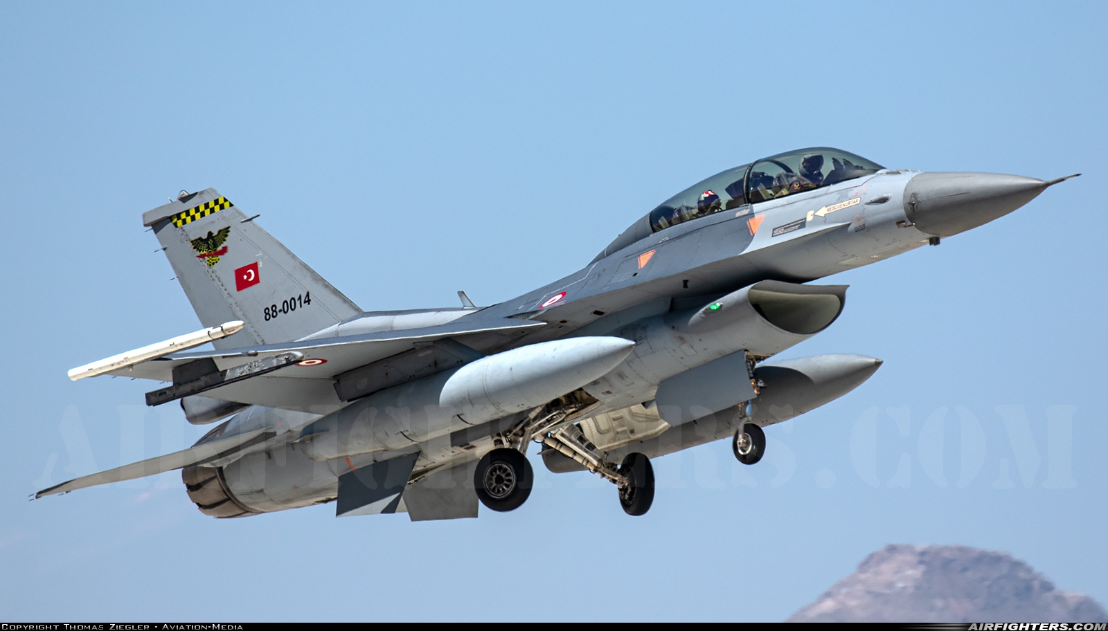 Türkiye - Air Force General Dynamics F-16D Fighting Falcon 88-0014 at Konya (KYA / LTAN), Türkiye