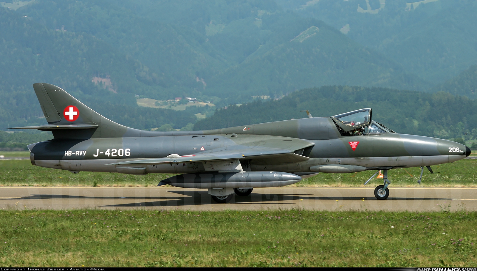 Private - Verein Hunter Flying Group Hawker Hunter T68 HB-RVV at Zeltweg (LOXZ), Austria