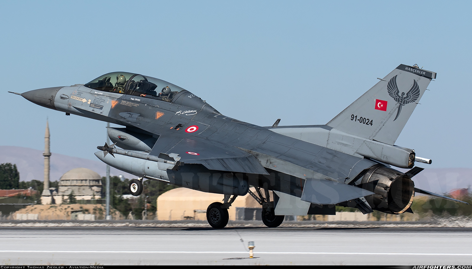Türkiye - Air Force General Dynamics F-16D Fighting Falcon 91-0024 at Konya (KYA / LTAN), Türkiye