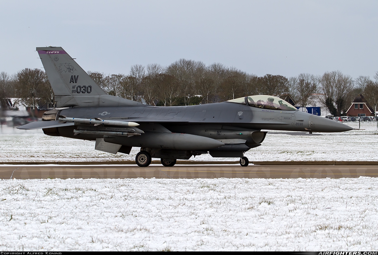 USA - Air Force General Dynamics F-16C Fighting Falcon 89-2030 at Leeuwarden (LWR / EHLW), Netherlands