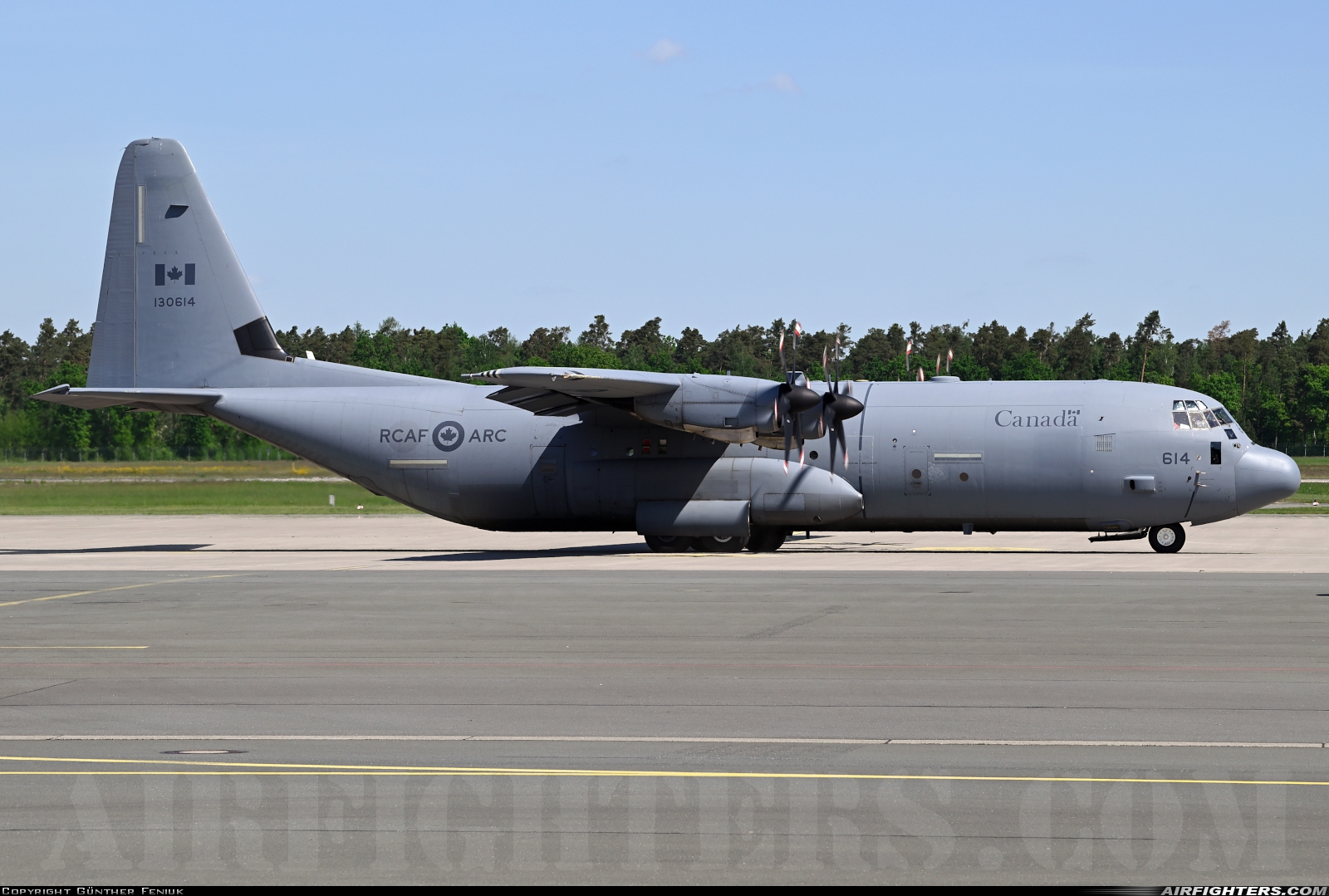 Canada - Air Force Lockheed Martin CC-130J Hercules (C-130J-30 / L-382) 130614 at Nuremberg (NUE / EDDN), Germany