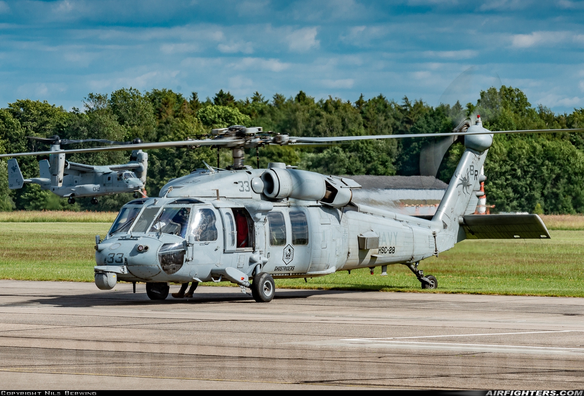 USA - Navy Sikorsky MH-60S Knighthawk (S-70A) 167825 at Kiel (KEL / EDHK), Germany