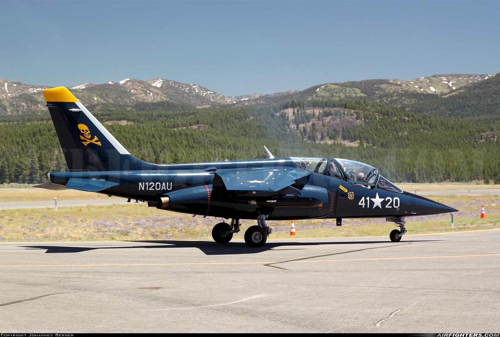 Private - Mustang High Flight LLC Dassault/Dornier Alpha Jet A N120AU at Truckee - Truckee Tahoe (TRK / KTRK), USA