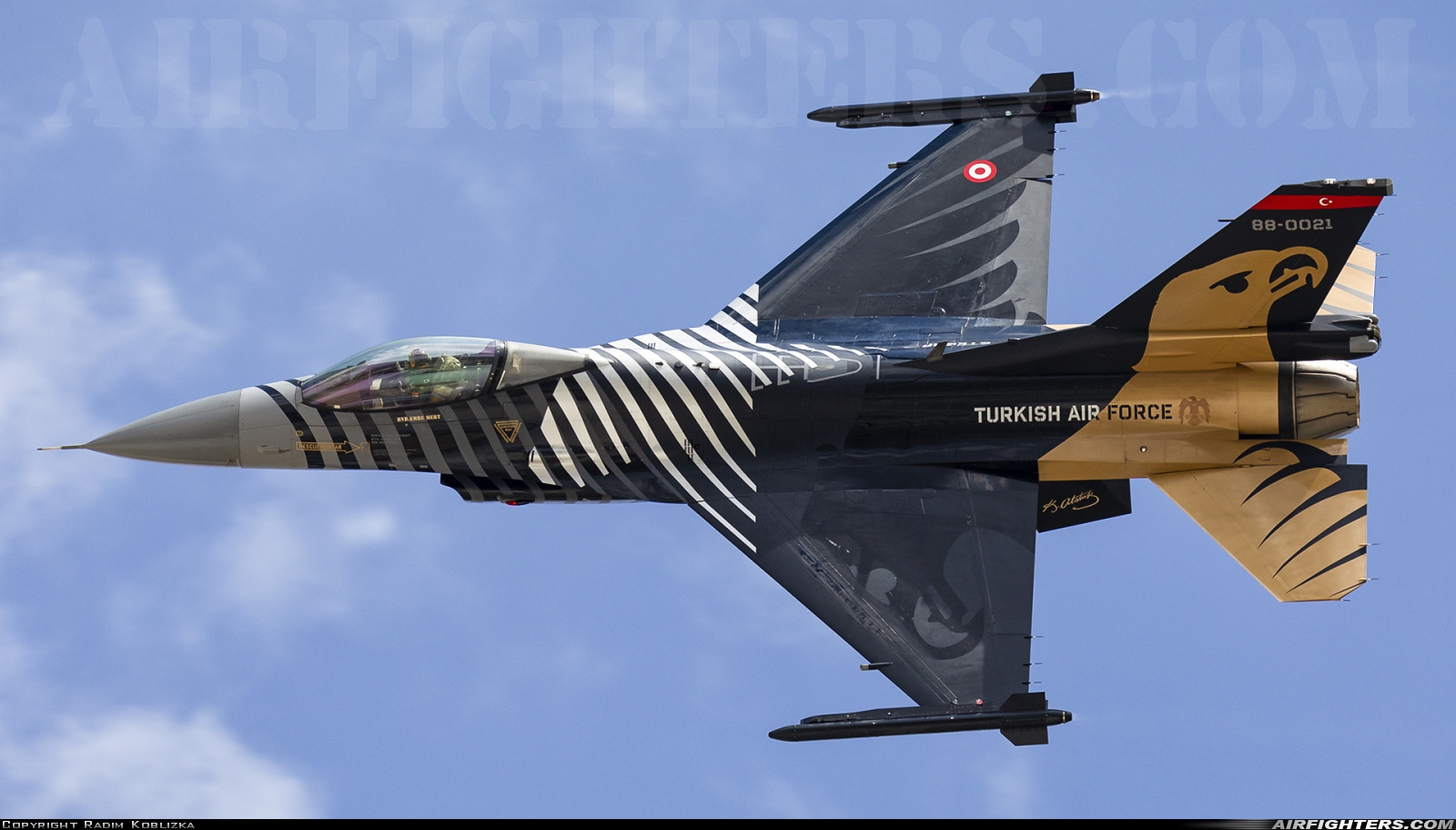Türkiye - Air Force General Dynamics F-16C Fighting Falcon 88-0021 at Konya (KYA / LTAN), Türkiye