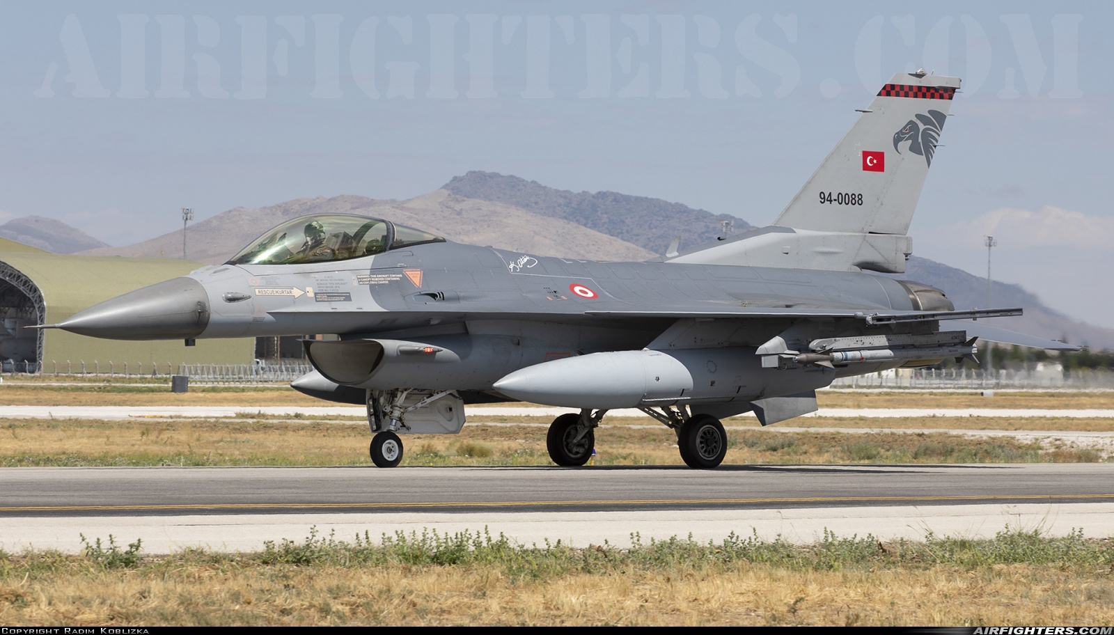 Türkiye - Air Force General Dynamics F-16C Fighting Falcon 94-0088 at Konya (KYA / LTAN), Türkiye