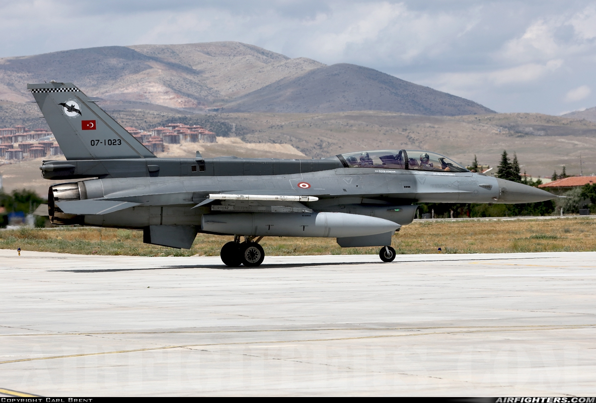 Türkiye - Air Force General Dynamics F-16D Fighting Falcon 07-1023 at Konya (KYA / LTAN), Türkiye