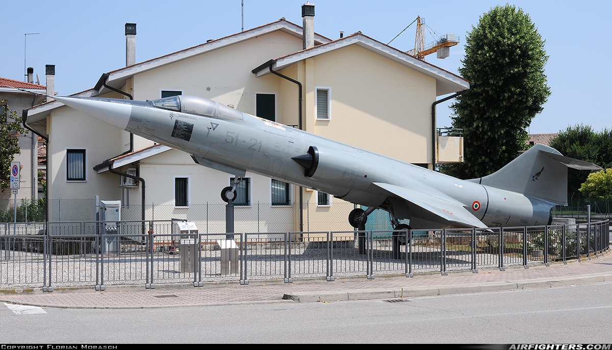 Italy - Air Force Lockheed F-104G Starfighter MM6552 at Off-Airport - Istrana, Italy