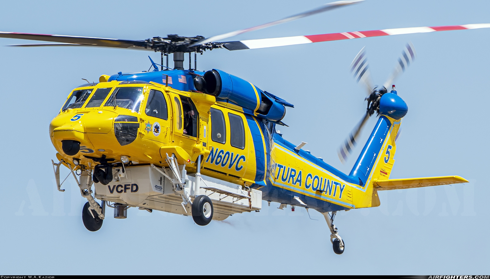 Local Government - USA - Ventura County - Fire Protection District Sikorsky HH-60L Black Hawk (S-70A) N60VC at Camarillo (Oxnard AFB) (CMA), USA