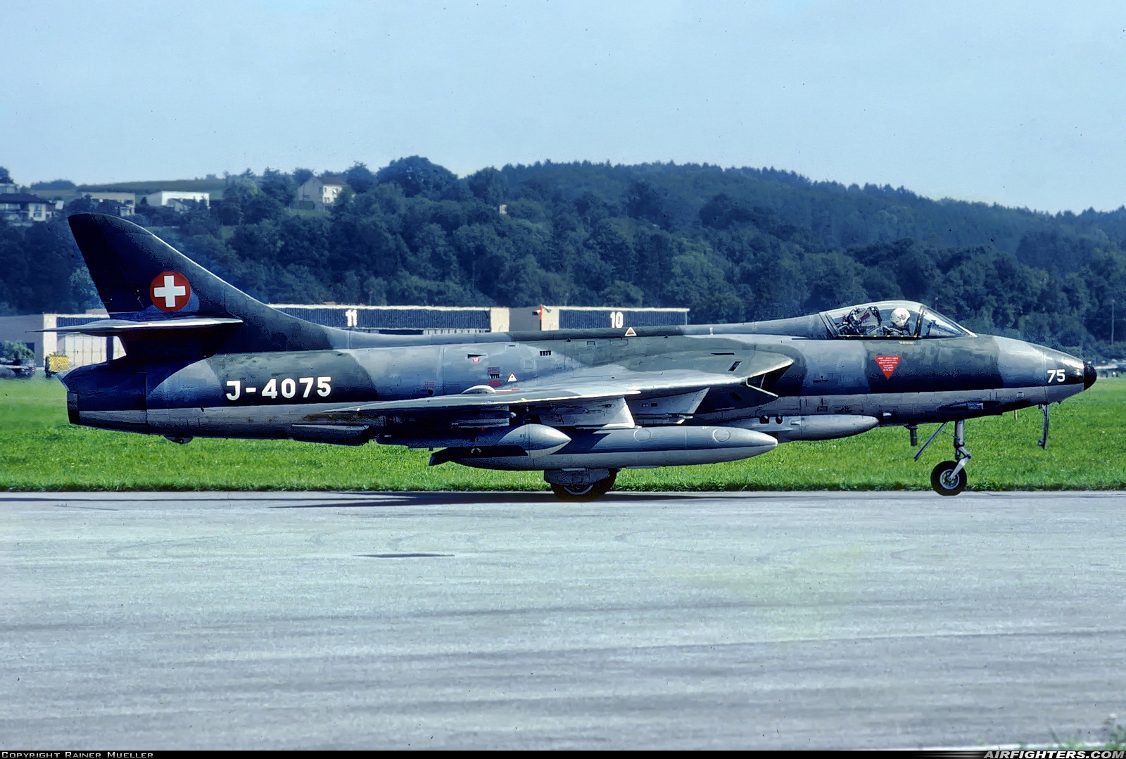 Switzerland - Air Force Hawker Hunter F58 J-4075 at Dubendorf (LSMD), Switzerland