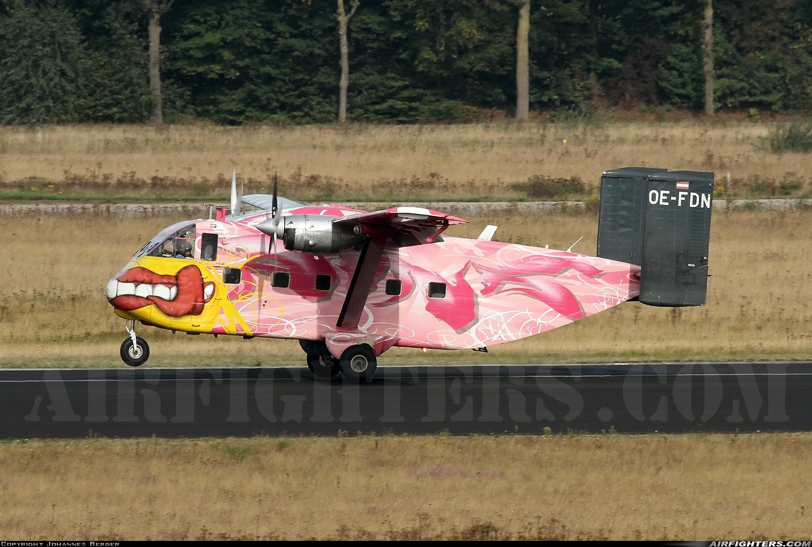 Private - Pink Aviation Short SC-7 Skyvan 3M OE-FDN at Eindhoven (- Welschap) (EIN / EHEH), Netherlands