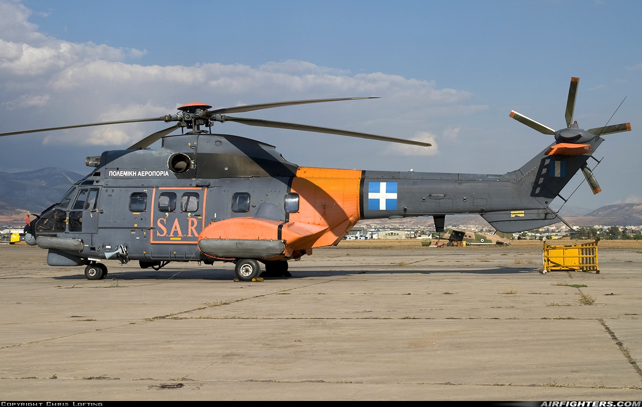 Greece - Air Force Aerospatiale AS-332C1 Super Puma 2509 at Elefsís (LGEL), Greece