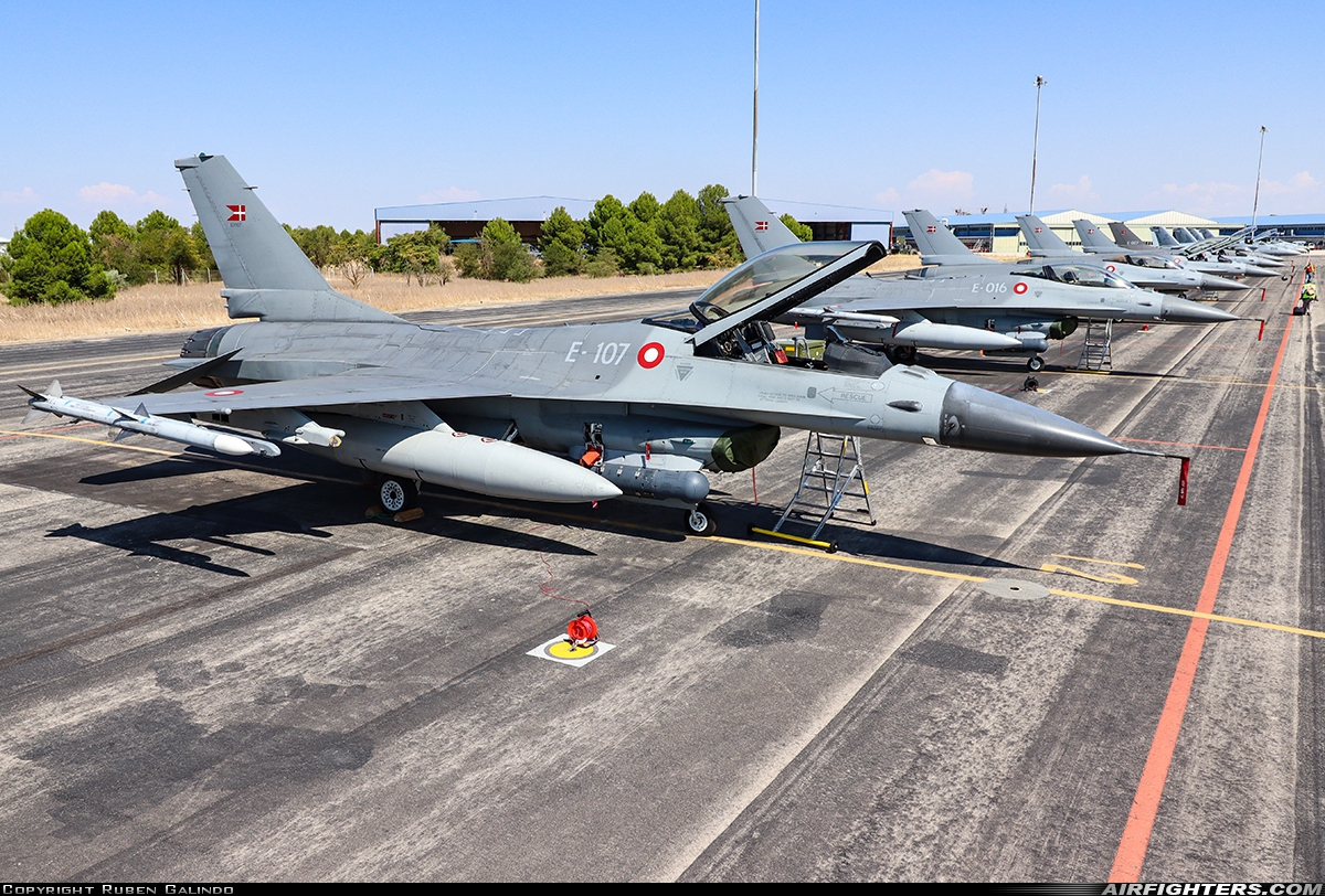 Denmark - Air Force General Dynamics F-16AM Fighting Falcon E-107 at Albacete (- Los Llanos) (LEAB), Spain