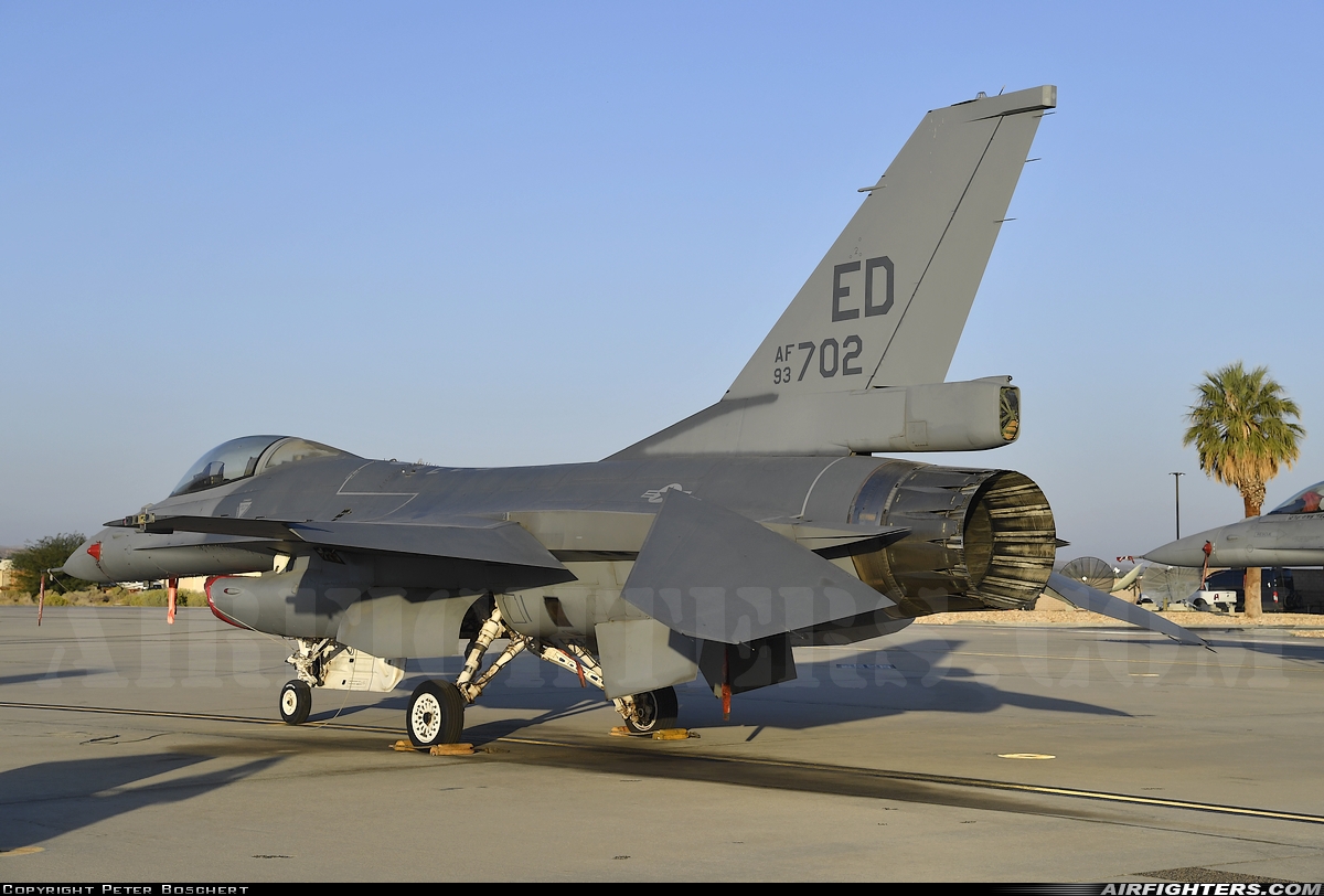 USA - Air Force Lockheed Martin F-16V Fighting Falcon 93-0702 at Edwards - AFB (EDW / KEDW), USA