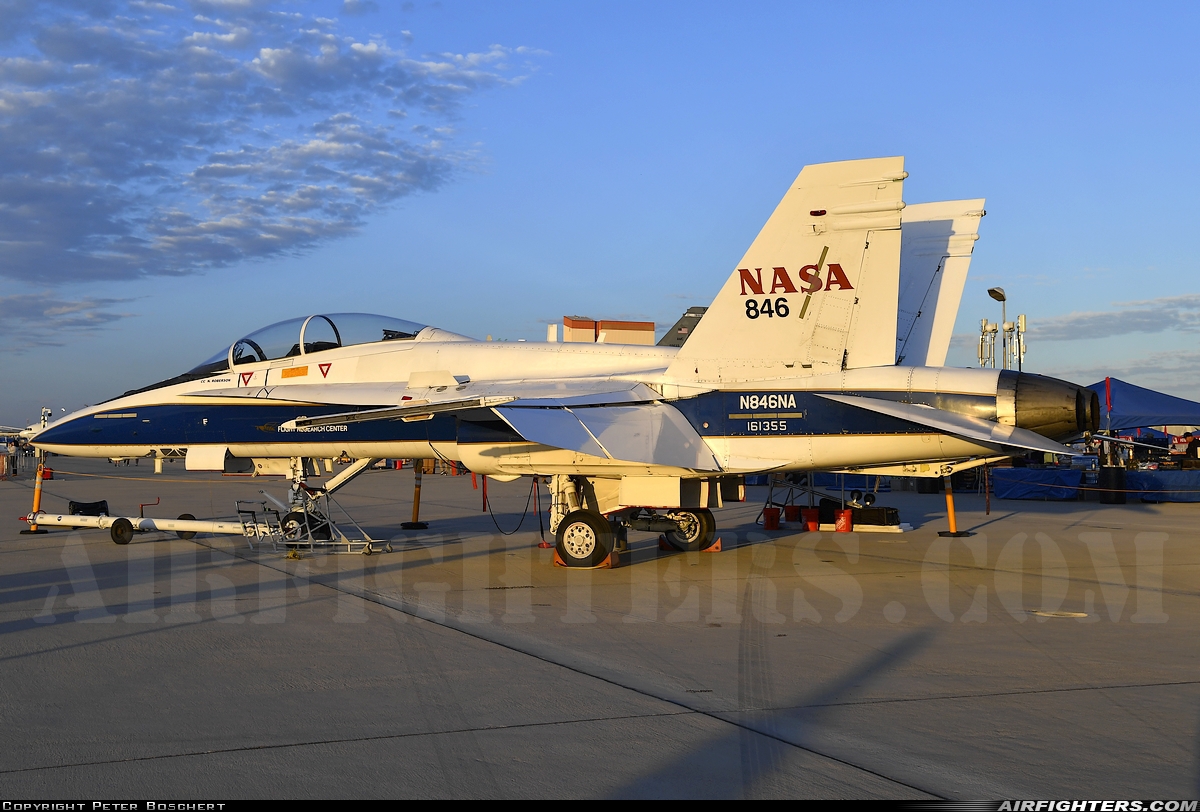 USA - NASA McDonnell Douglas F/A-18B Hornet N846NA at Edwards - AFB (EDW / KEDW), USA